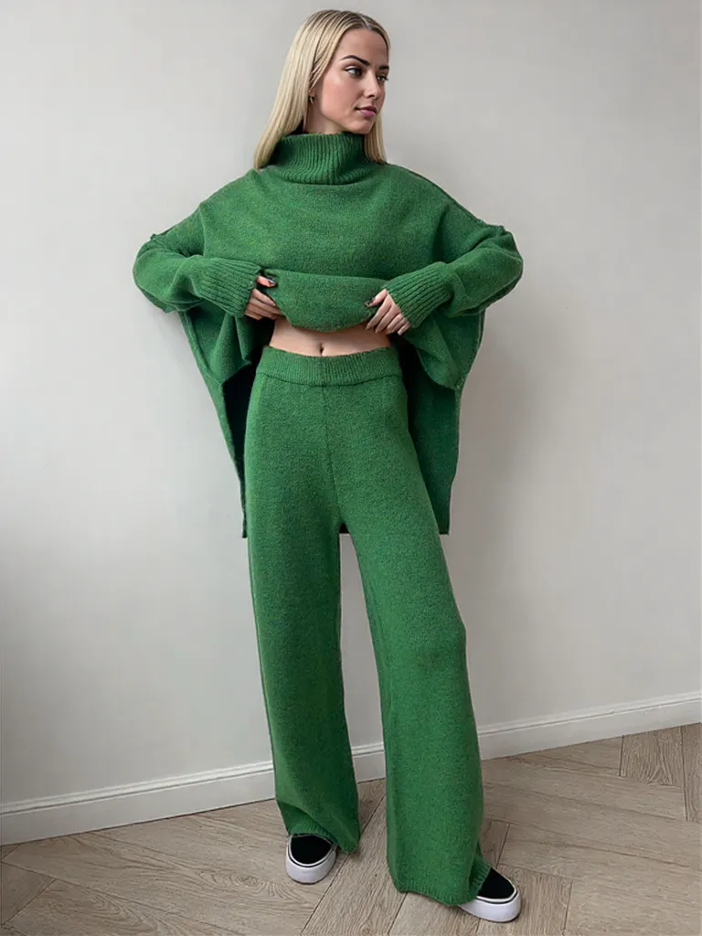 Yasmine | Women's Turtleneck Knit Ensemble